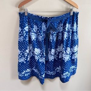 GAP ~Pleated Blue Batik Floral Linen Skirt in size 14